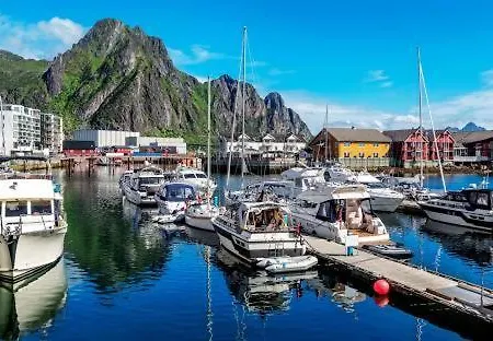 Svolvaer Sentrum Apartment *